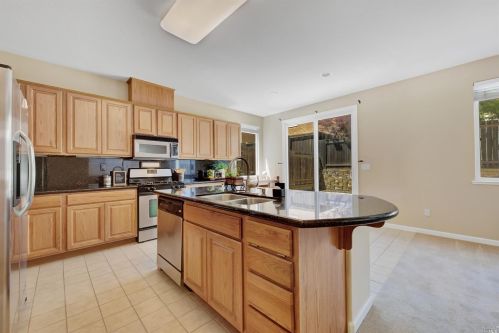 1173 Villaggio Cir, Vacaville CA  95688-8774 exterior