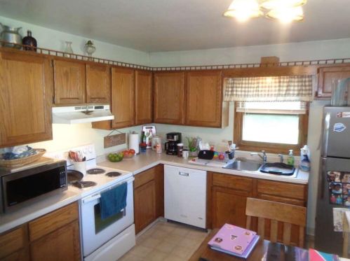 1051 Clement St, Watertown, WI 53094-3530