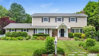 51 Dune Ct, Northport, NY 11768-2127