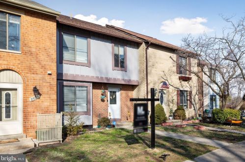 2904 Cambridge Dr, Woodbridge, VA 22192-3114