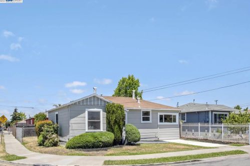 101 Kerwin Ave, Oakland, CA 94603-2041