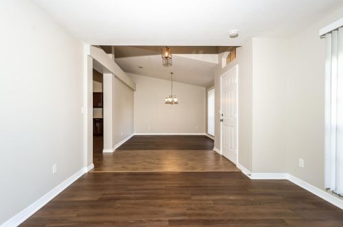 385 Dorchester St, Fort Pierce FL  34983-1636 exterior