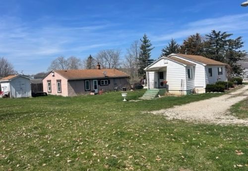 619 Vincent Rd, Twin Lakes, WI 53181-9501