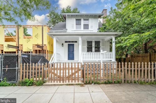 1932 Naylor Rd, Washington, DC 20020-6852