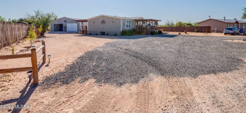 13464 Mustang Rd, Tucson, AZ 85743-9544