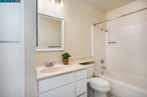 348 Blanchard Ln, Benicia CA  94510-2745 exterior