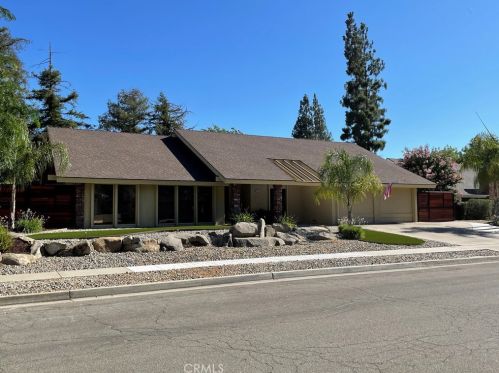 337 Everglade Ave, Fresno, CA 93720-1604