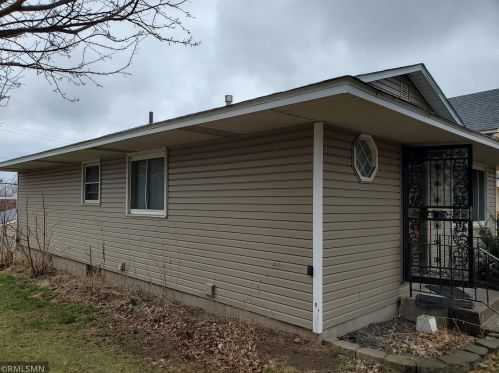 980 Jessamine Ave, Saint Paul, MN 55106-2640