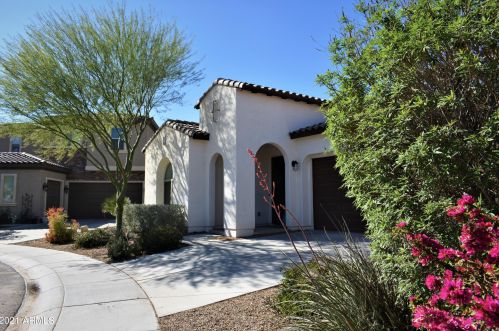 3700 Wisteria Dr, Chandler, AZ 85286