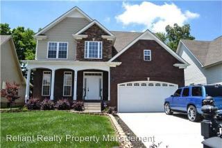 2968 Brewster Dr, Clarksville TN  37042-8238 exterior