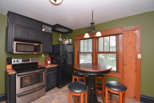 4145 92, Milwaukee WI 53228-2131 exterior