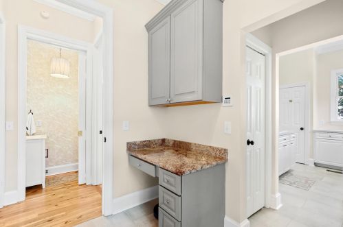 109 Shelmore Blvd, Mount Pleasant SC  29464-6614 exterior