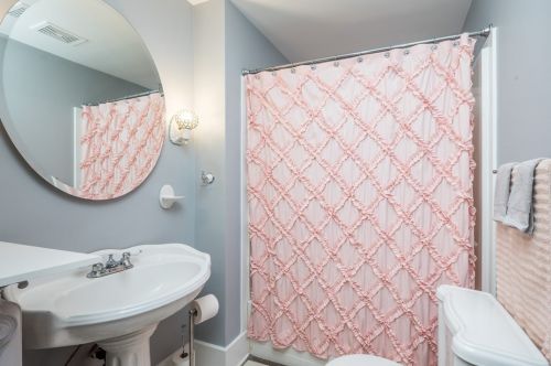 265 Cedar Blvd, Pittsburgh PA  15228-1315 exterior