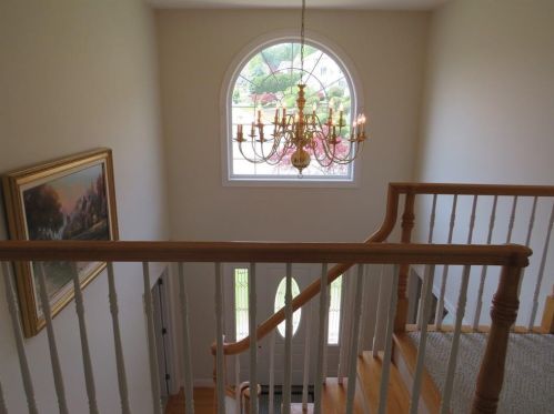 28 Millers Brk Dr, Cumberland RI  02864-6163 exterior