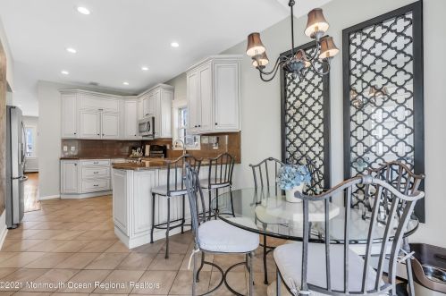 119 Pearl St, Tinton Falls NJ  07701-1522 exterior