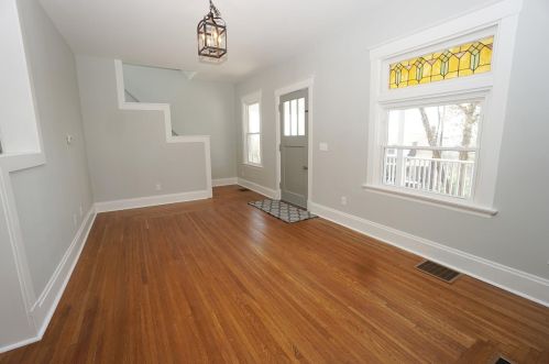 5082 Grandview Pl, Cincinnati OH  45212-2232 exterior