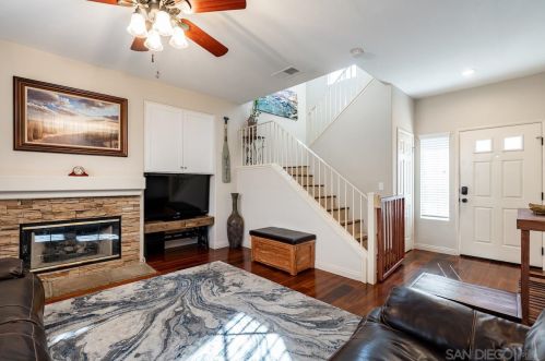 2813 Cyn Ave, San Diego CA 92123-5427 exterior