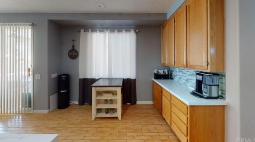 5 Villa Milano, Lake Elsinore CA  92532-0111 exterior