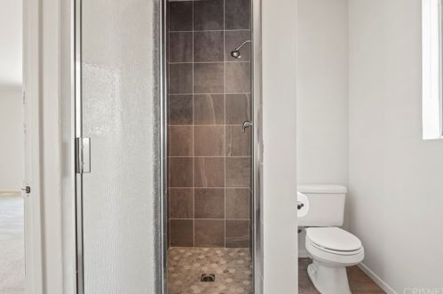 3653 El Caminito, Glendale CA 91214-1716 exterior