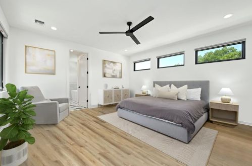 2019 Brentwood St, Austin TX  78752-4105 exterior