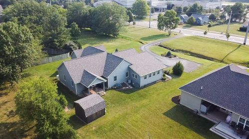 4871 Hoover Rd, Darbydale, OH 43123-9788