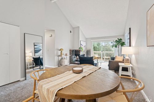 1836 Shirley Dr, Benicia, CA 94510-2667