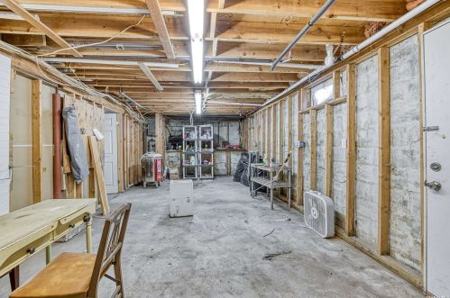 22 Rockaway Trl, Panamoka NY  11961-2262 exterior