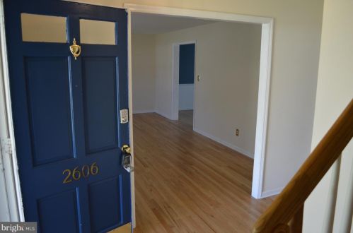 2606 Salem Dr, Wilmington, DE 19808-3824