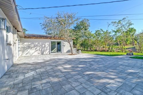 4321 Mariner Rd, Bonita Springs FL 34134-3964 exterior