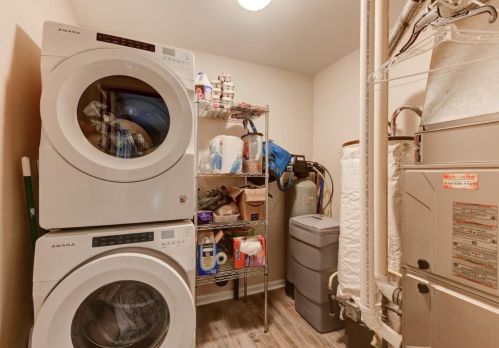 96 Division Rd, Valpo IN  46383-8014 exterior