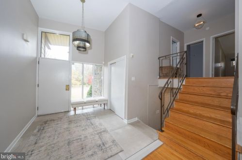 447 Clairemont Rd, Ithan, PA 19085-1705