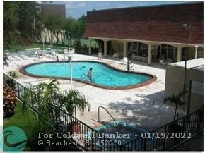 500 2nd St, Dania Beach FL  33004-3328 exterior