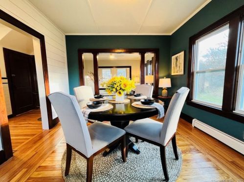 176 Roosevelt Ave, Norwich CT  06360-3346 exterior