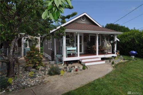 3979 Division Ave, Bremerton, WA 98312-5035