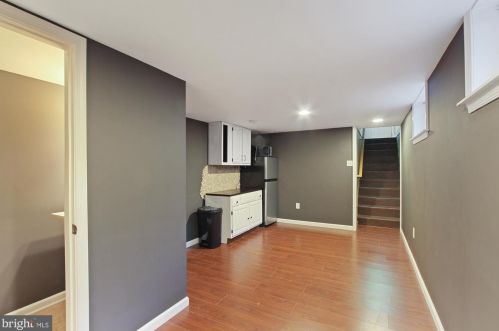 41 Roosevelt Blvd, Lancaster PA 17601-4039 exterior