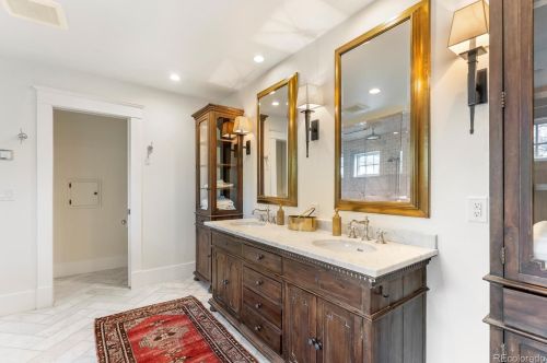 2270 Cook St, Denver CO  80210-4916 exterior