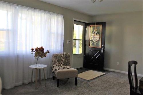 20 Emmett Dr, Mount Vernon, OH 43050-1110