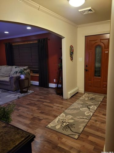 54 Oleeta Rd, Mount Sinai NY  11766-2505 exterior