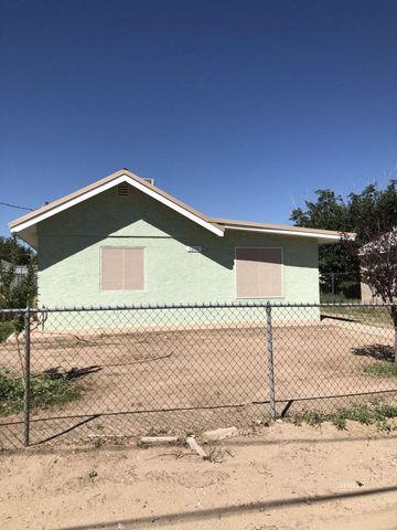 1208 3rd Ave, Safford, AZ 85546-2410