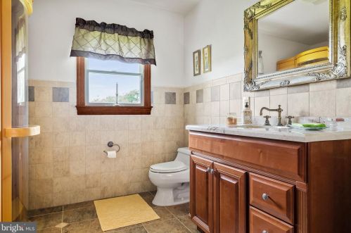 1412 Old Indian Mills Rd, Southampton NJ  08088-9441 exterior