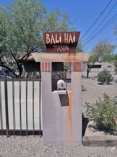4007 Stone Ave, Tucson, AZ 85705-2837