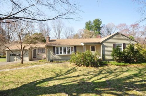 55 Foster Ln, Windsor CT exterior