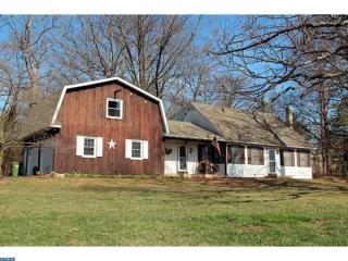 661 Lower Rd, Souderton, PA 18964-2310