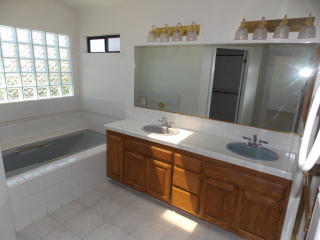 327 7th St, Lompoc CA  93436-7425 exterior
