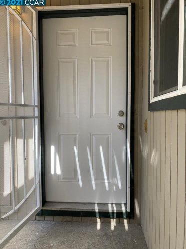 611 Chadwick Ln, West Pittsburg, CA 94565-3287