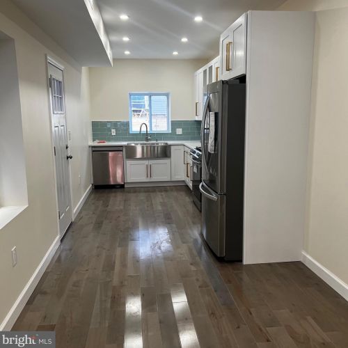 616 Mckean St, Philadelphia PA  19148-2415 exterior