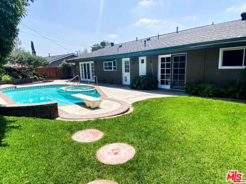 3903 Lynnwood Ave, Orange, CA 92869-5331