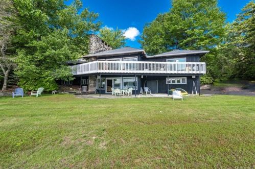 44 Overlook Rd, Rock Hill, NY 12775-6208
