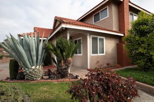 1600 Kernville Ave, Montebello CA  90640-2130 exterior