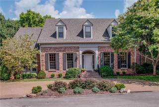 612 Chelmsford Pl, Nashville, TN 37215-1850